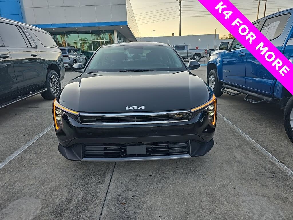 2025 Kia K4 EX FWD