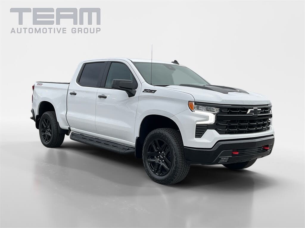 2026 Chevrolet Silverado 1500 LT Trail Boss Crew Cab 4WD