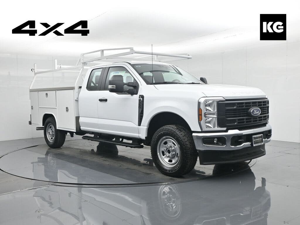 2026 Ford F-350 Super Duty XL SuperCab 4WD