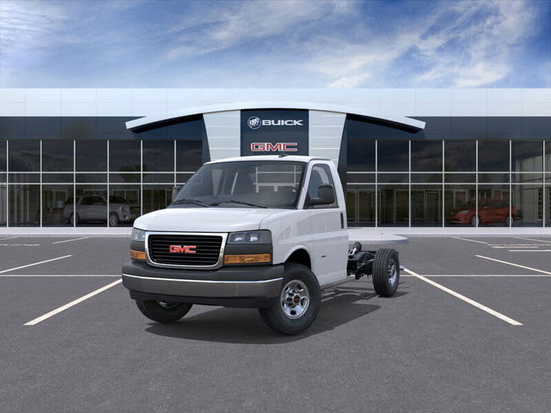GMC Savana Chassis 3500 139 Cutaway RWD 2025