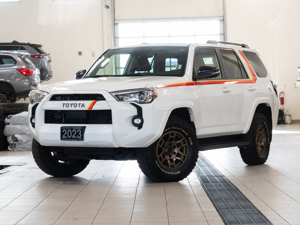 Toyota 4Runner 40th Anniversary Special Edition 4WD 2023