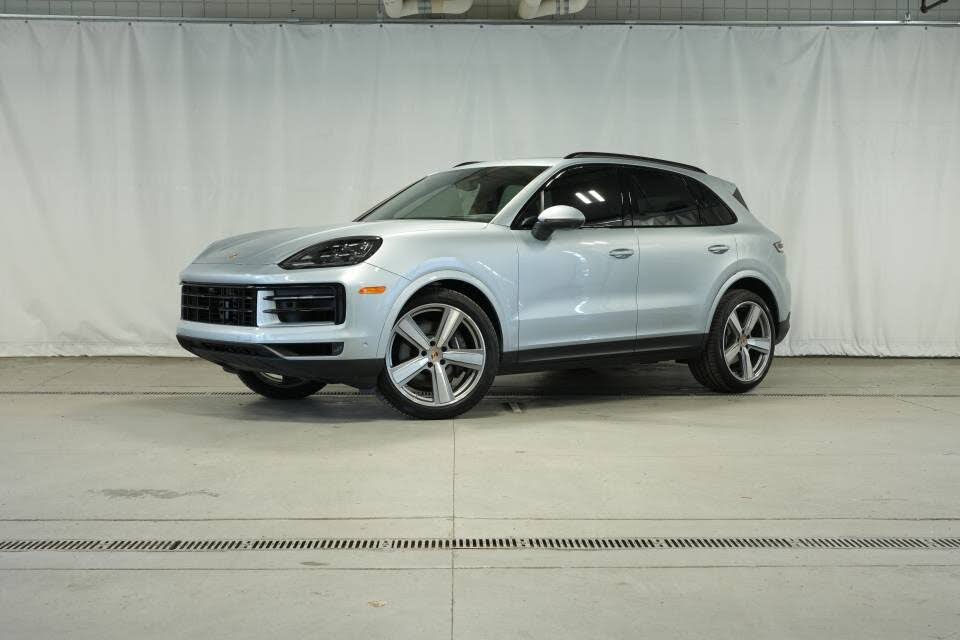 2026 Porsche Cayenne AWD