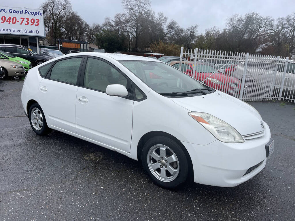 2005 Toyota Prius FWD