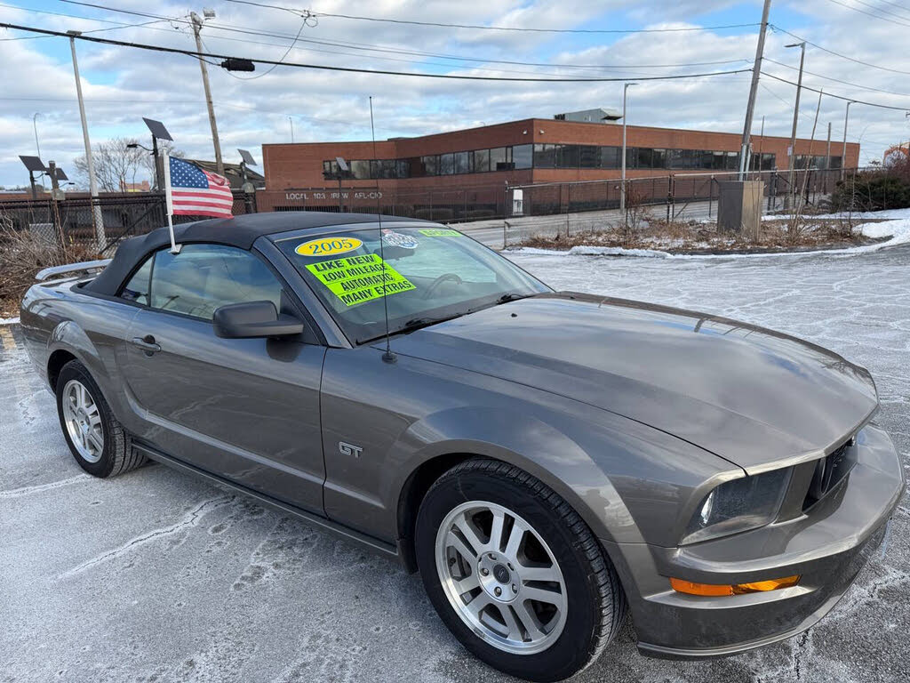 2005 Ford Mustang GT Premium Convertible RWD