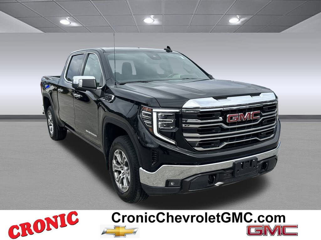 2024 GMC Sierra 1500 SLT Crew Cab 4WD
