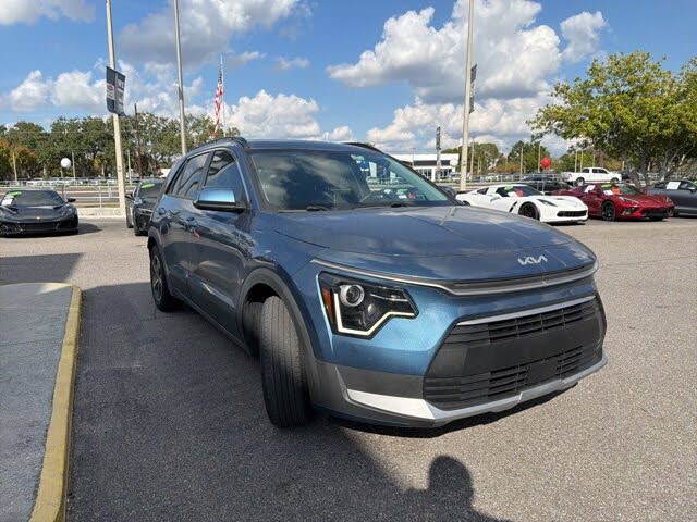 2023 Kia Niro EX FWD