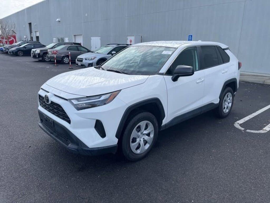 2024 Toyota RAV4 LE AWD