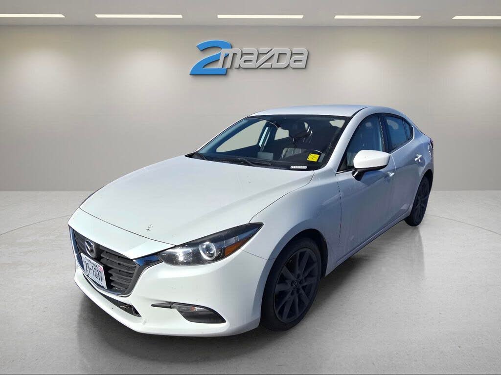 2018 Mazda MAZDA3 Touring