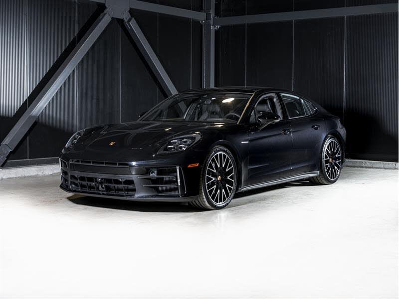 Porsche Panamera 4 AWD 2024