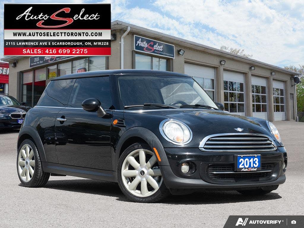 2013 MINI Cooper Hatchback FWD