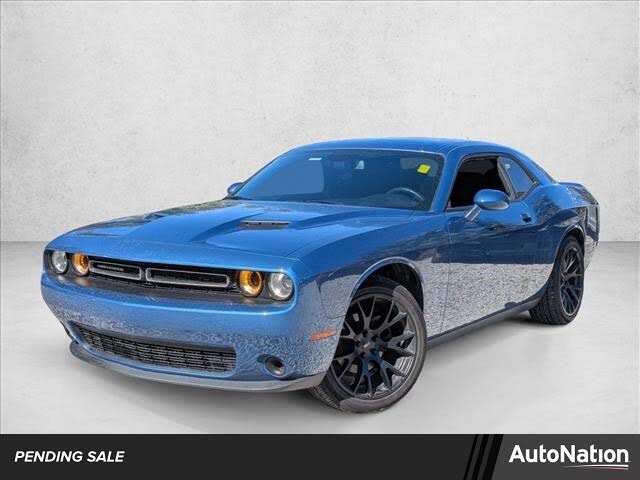 2020 Dodge Challenger SXT RWD