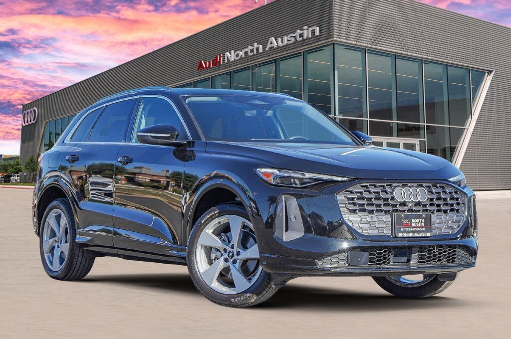 2025 Audi Q5 quattro Premium Plus 40 TFSI