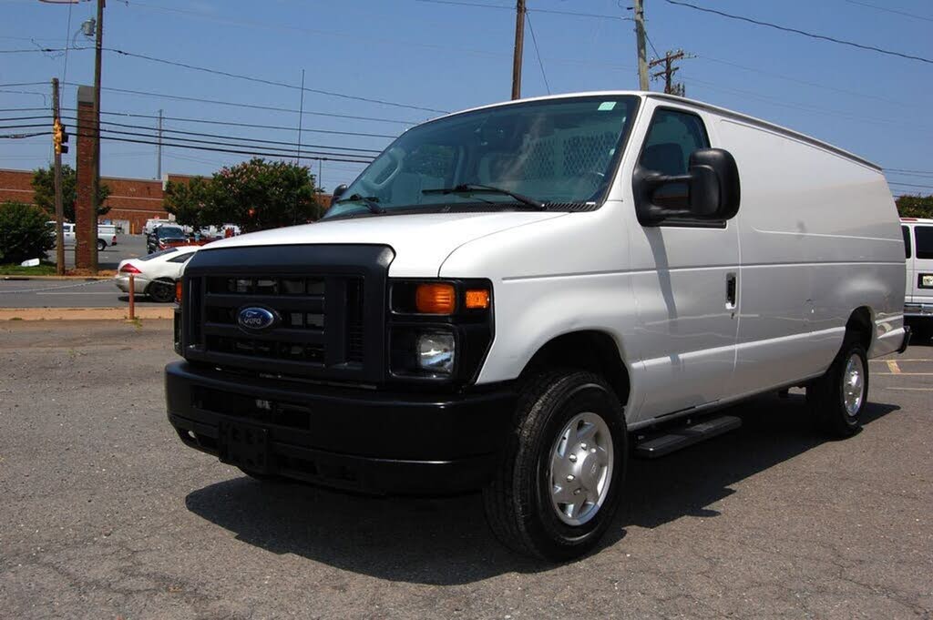 2013 Ford E-Series E-350 Super Duty Extended Cargo Van