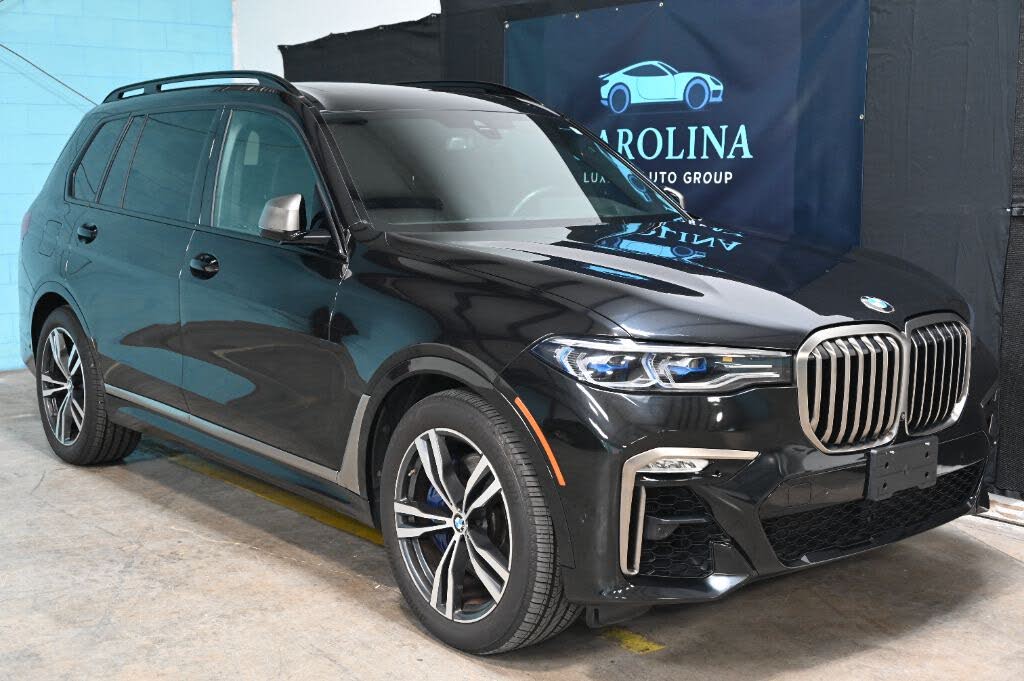 2021 BMW X7 M50i AWD