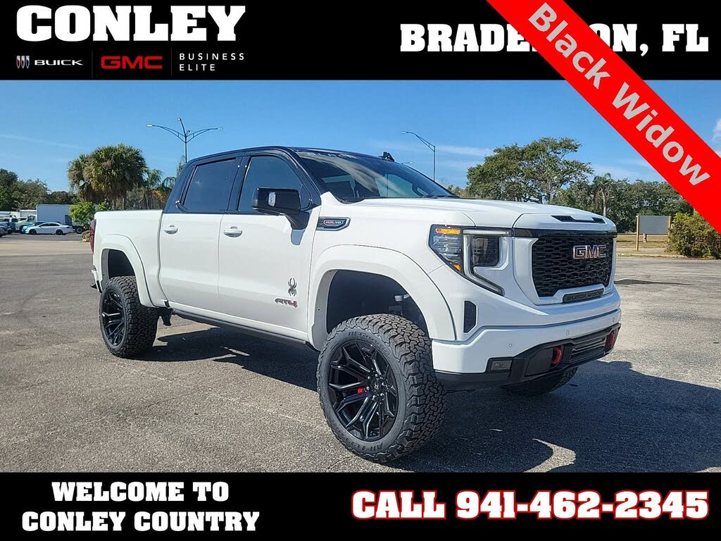 2025 GMC Sierra 1500 AT4 Crew Cab 4WD