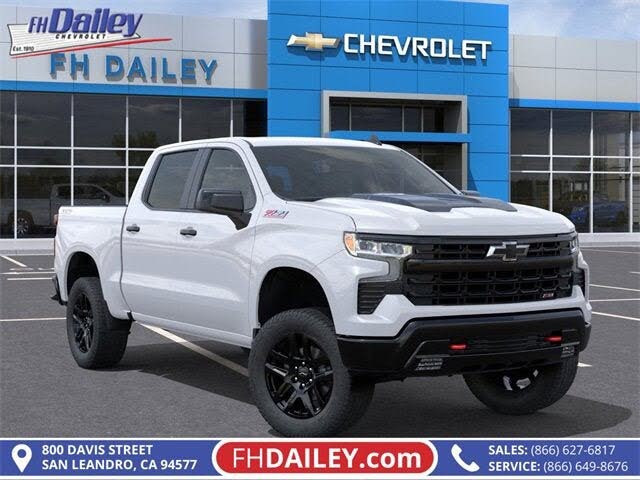 2026 Chevrolet Silverado 1500 LT Trail Boss Crew Cab 4WD