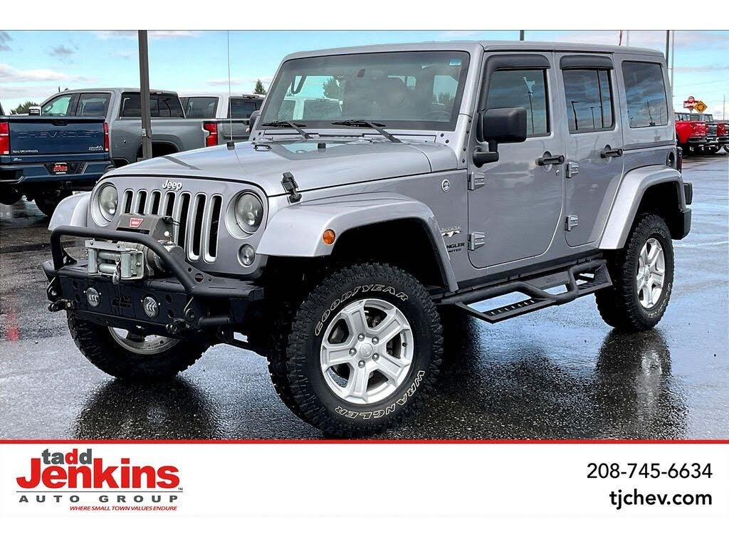 2016 Jeep Wrangler Unlimited Sahara 4WD