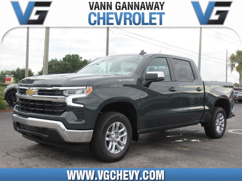 2026 Chevrolet Silverado 1500 LT Crew Cab RWD