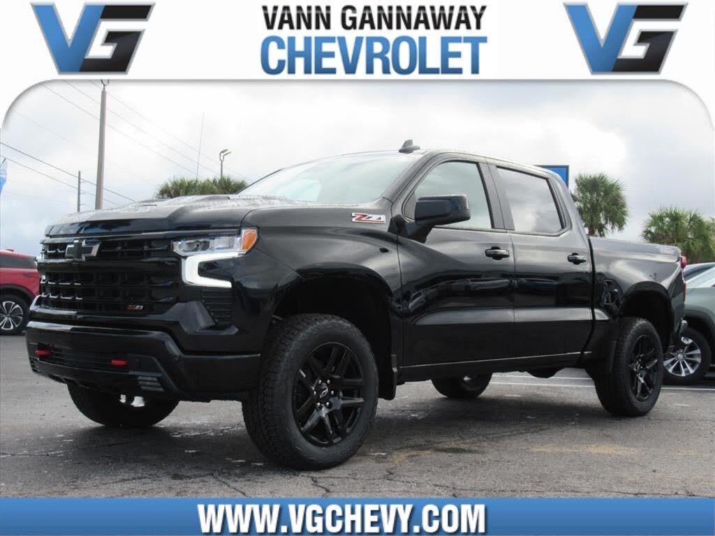 2026 Chevrolet Silverado 1500 LT Trail Boss Crew Cab 4WD