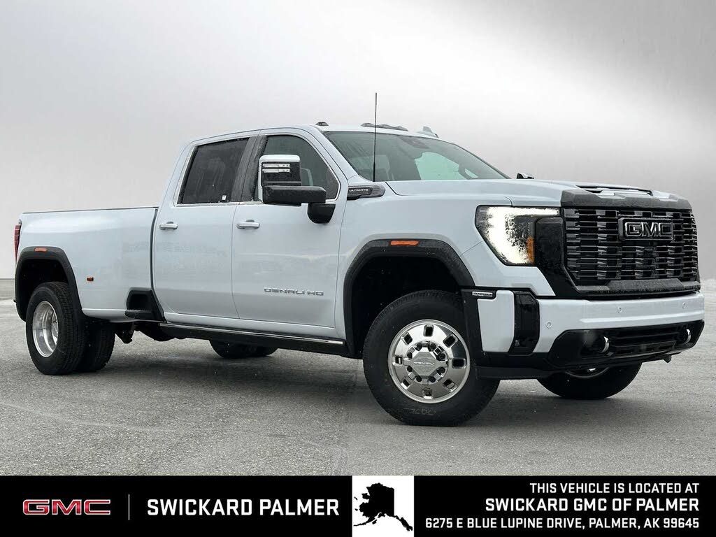 2026 GMC Sierra 3500HD Denali Ultimate Crew Cab 4WD