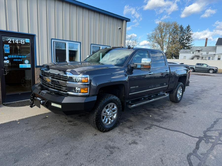 2016 Chevrolet Silverado 2500HD LTZ Crew Cab 4WD