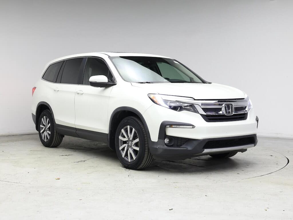 2019 Honda Pilot EX-L AWD with Navigation and RES