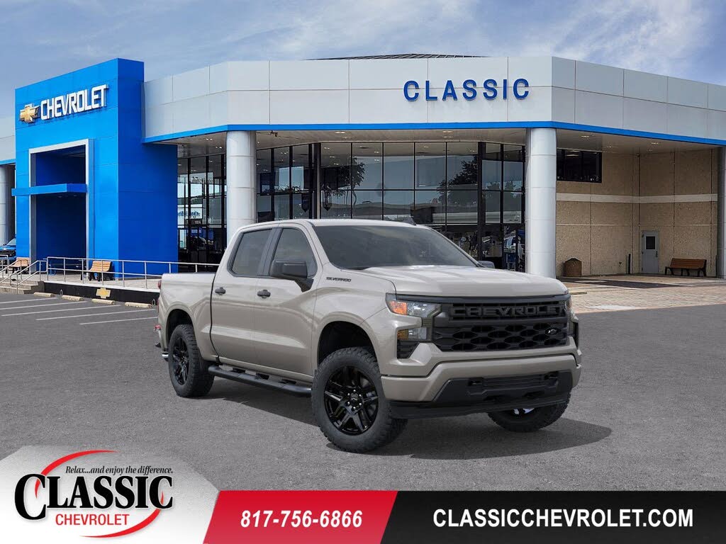 2026 Chevrolet Silverado 1500 Custom Crew Cab RWD