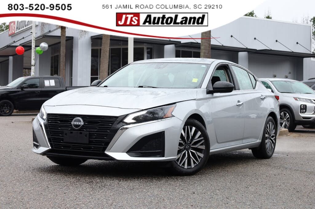 2024 Nissan Altima 2.5 SV FWD