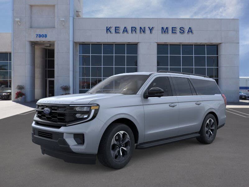 2026 Ford Expedition MAX Active RWD