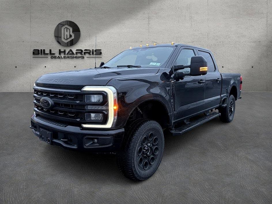 2024 Ford F-250 Super Duty Lariat Crew Cab 4WD