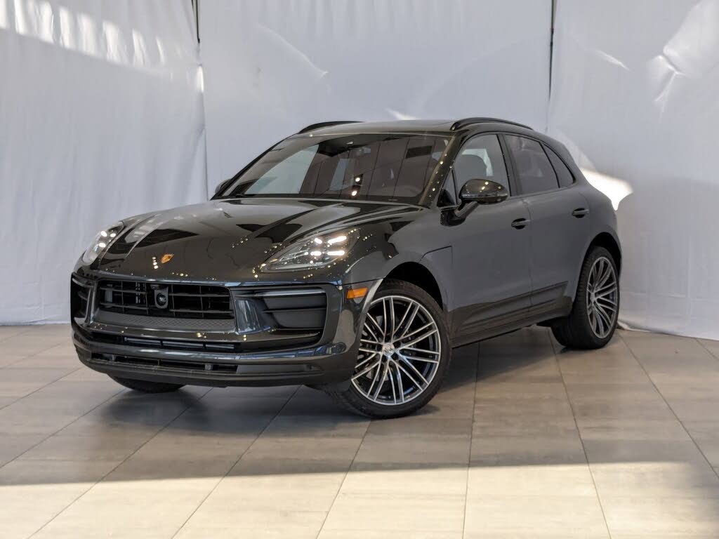 2025 Porsche Macan