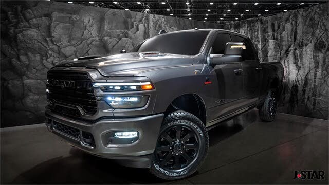 2025 RAM 2500 Laramie Crew Cab 4WD
