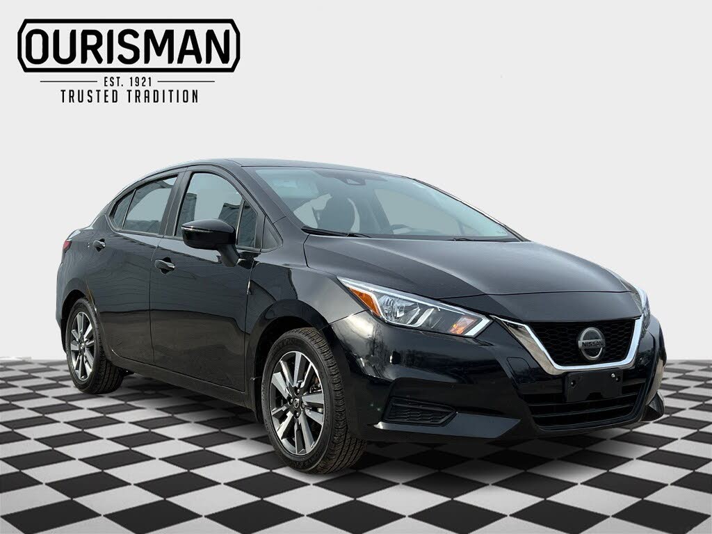 2021 Nissan Versa SV FWD