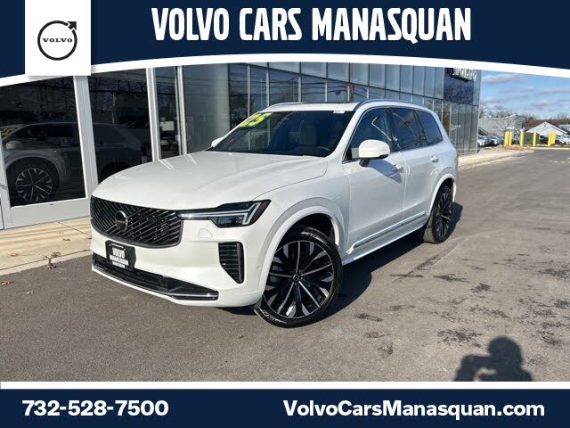2025 Volvo XC90 B5 Plus Bright Theme 7-Passenger AWD