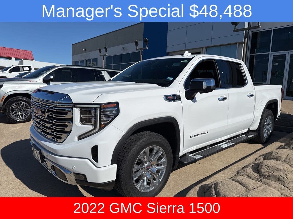 2022 GMC Sierra 1500 Denali Crew Cab 4WD