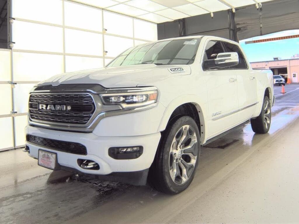 2022 RAM 1500 Limited Crew Cab 4WD