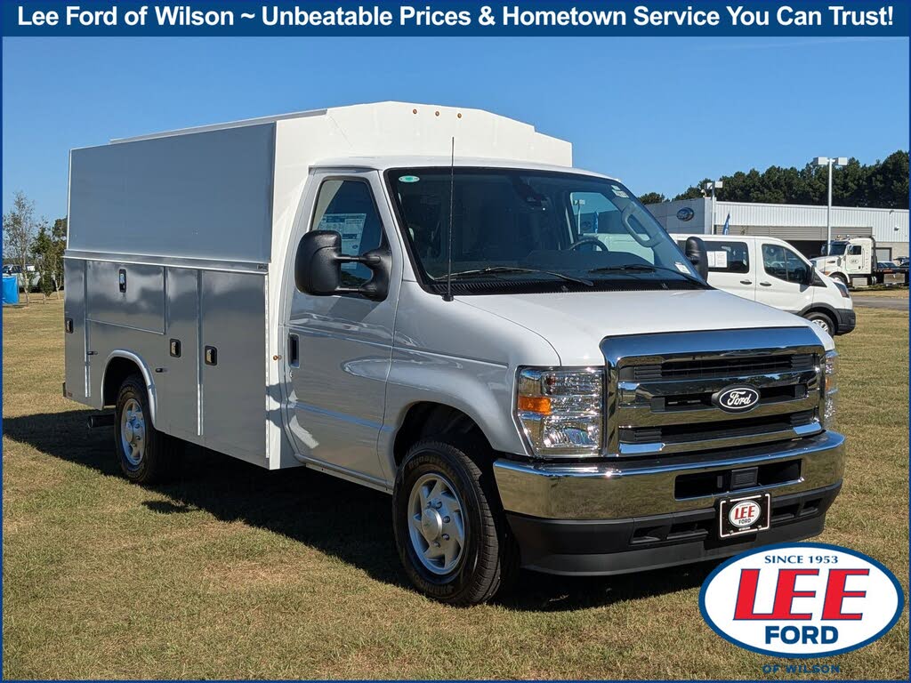 2026 Ford E-Series Chassis E-350 SD Cutaway 138 RWD