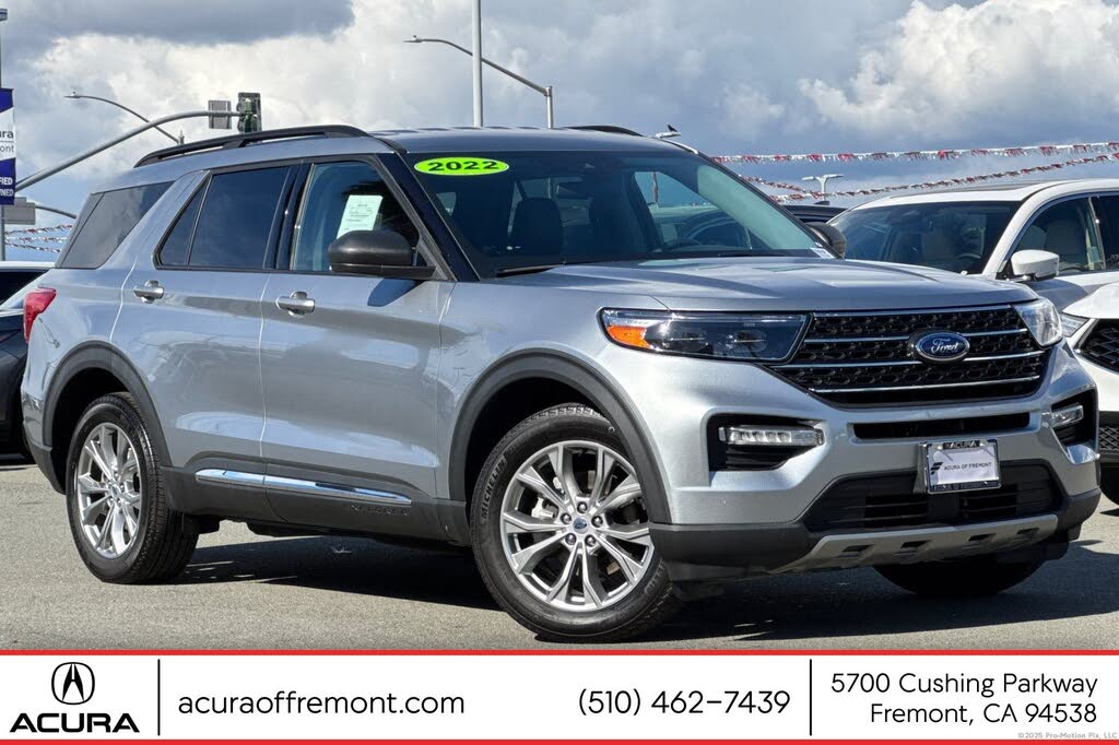 2022 Ford Explorer XLT AWD