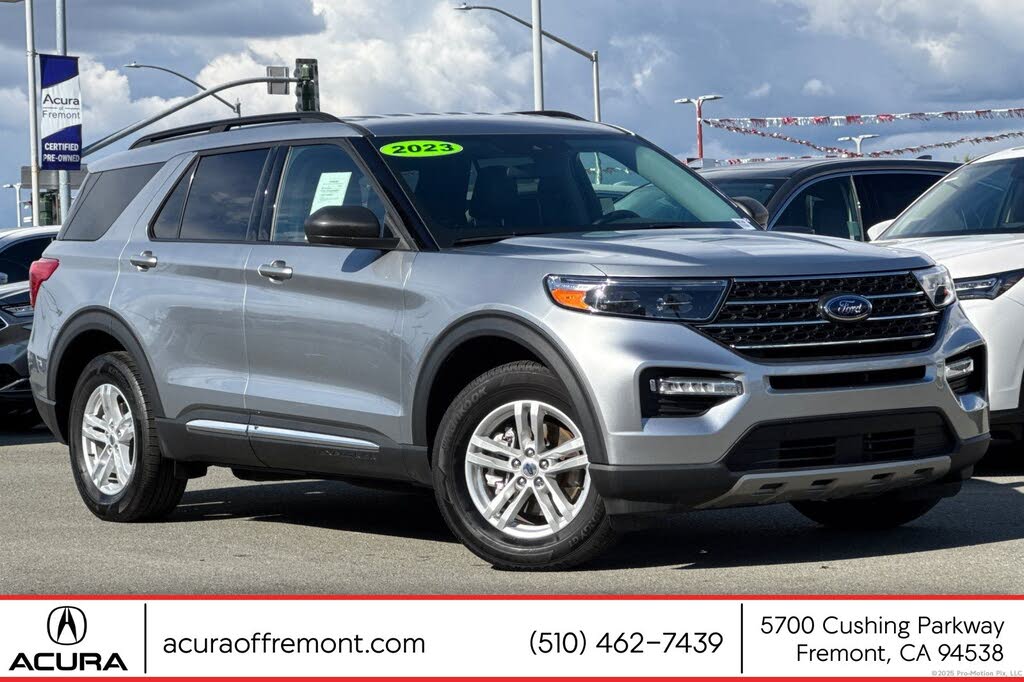 2023 Ford Explorer XLT AWD