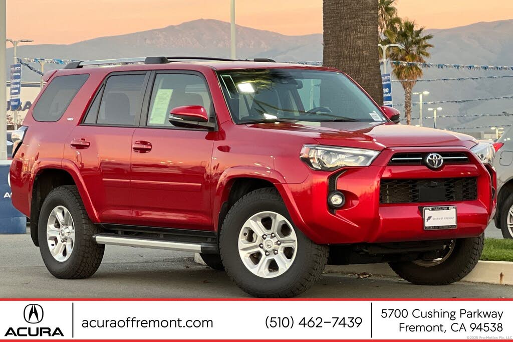 2023 Toyota 4Runner SR5 Premium RWD