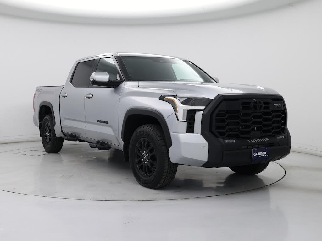 2025 Toyota Tundra SR5 CrewMax Cab 4WD
