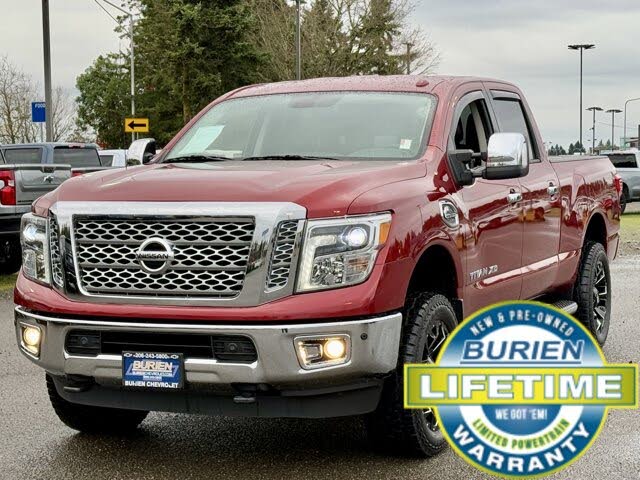 2016 Nissan Titan XD SL Crew Cab 4WD