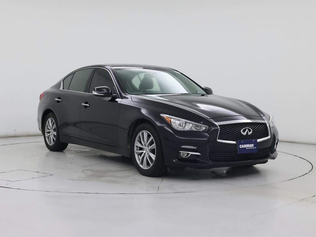 2015 INFINITI Q50