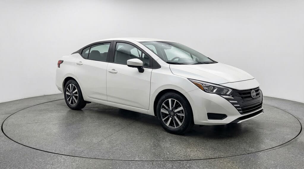 2025 Nissan Versa SV FWD