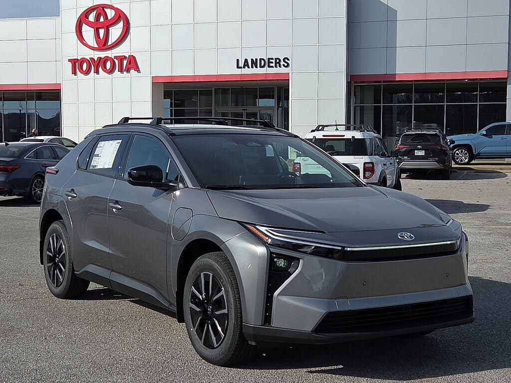 2026 Toyota bZ XLE Plus FWD