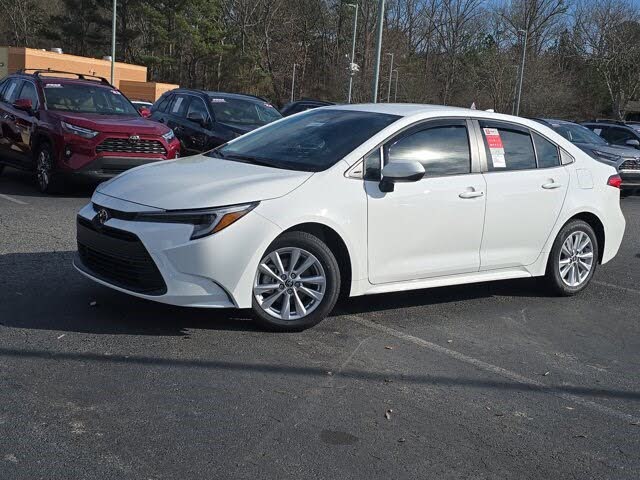 2026 Toyota Corolla Hybrid LE FWD