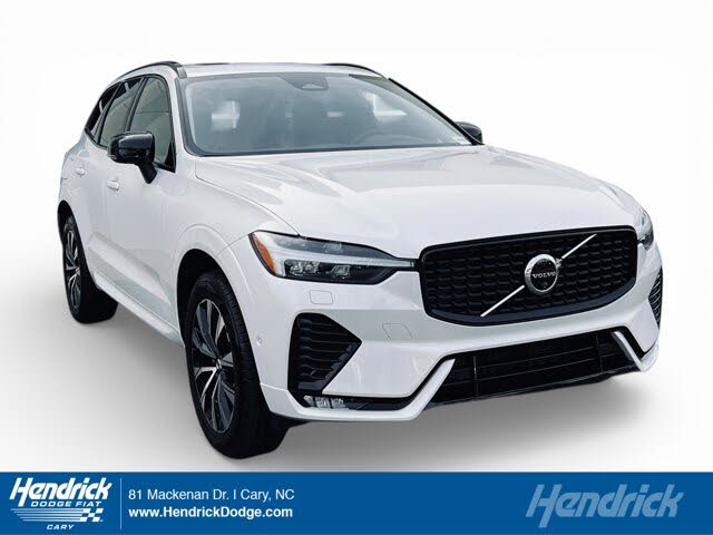 2025 Volvo XC60 B5 Plus Dark Theme AWD