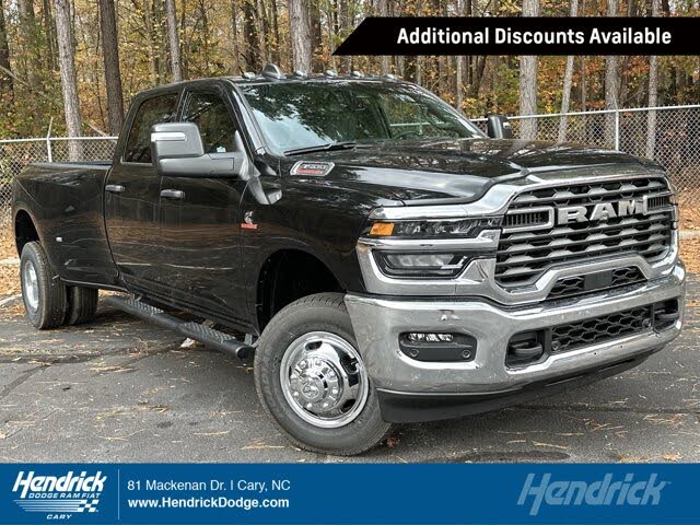 2026 RAM 3500 Tradesman Crew Cab LB DRW 4WD