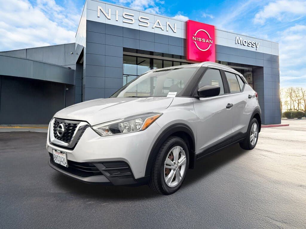 2019 Nissan Kicks S FWD