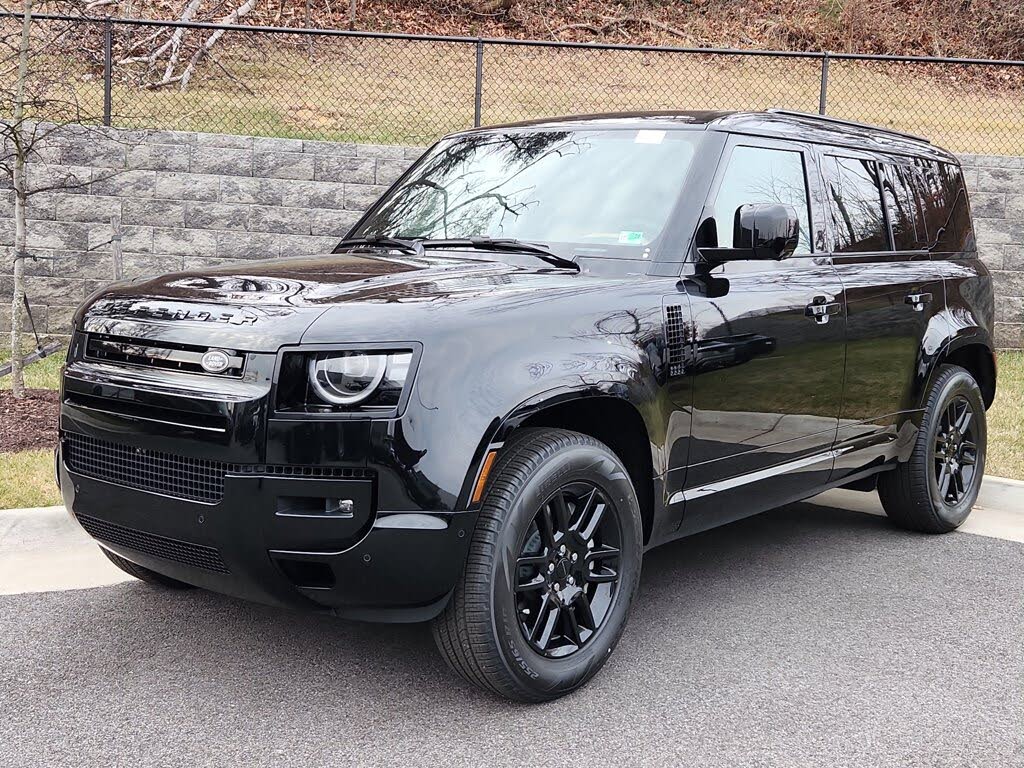 2026 Land Rover Defender 110 P400 X-Dynamic SE AWD